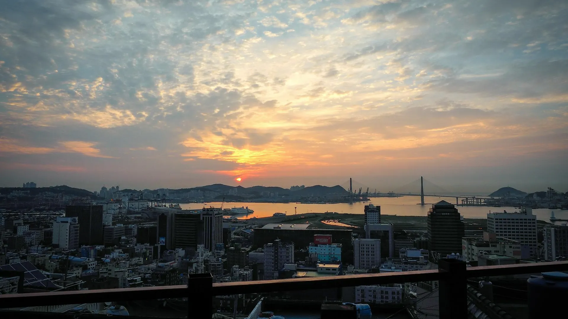 Busan Station Harbor474 Guesthouse - Hostel